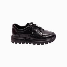 Load image into Gallery viewer, Monogram Heritage Sneaker - 100228