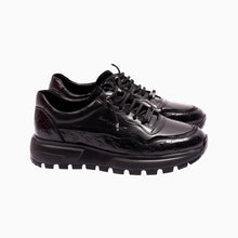 Load image into Gallery viewer, Monogram Heritage Sneaker - 100228